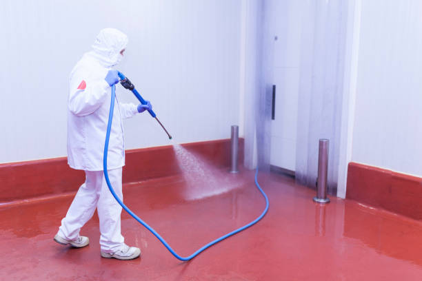 Best Animal Enclosure Cleaning  in Liberty, SC